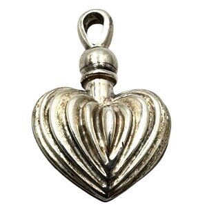 Vintage Lagos Caviar Sterling Silver Fluted Puffy Heart Pendant 1 Inch